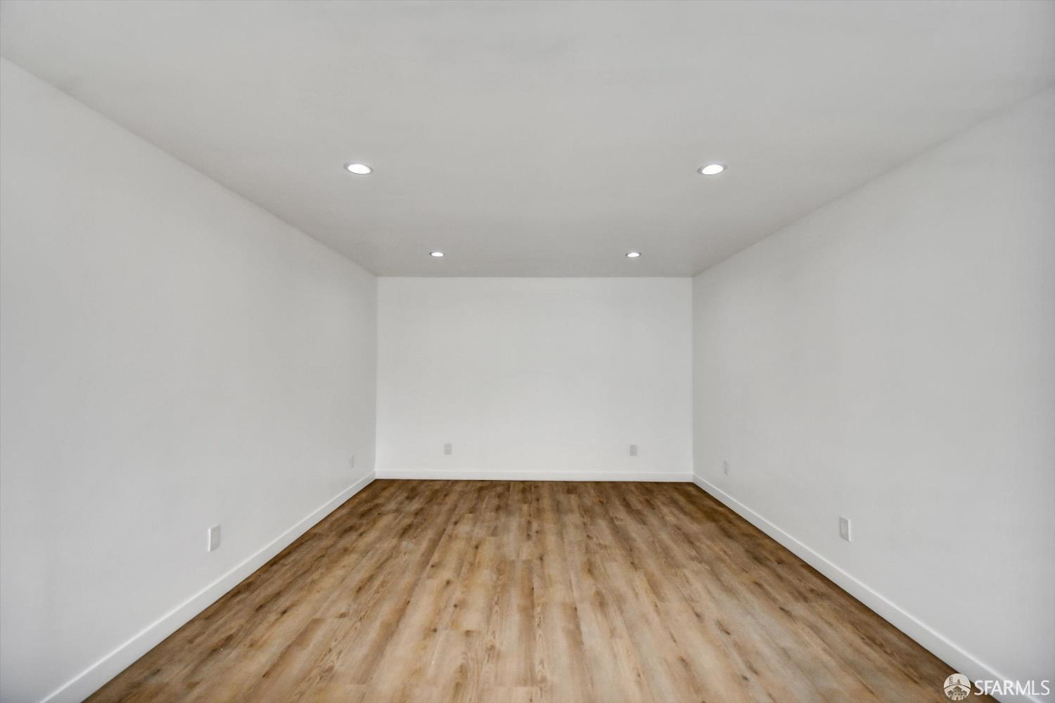 Detail Gallery Image 31 of 32 For 337 Jules Ave, San Francisco,  CA 94112 - 3 Beds | 1 Baths