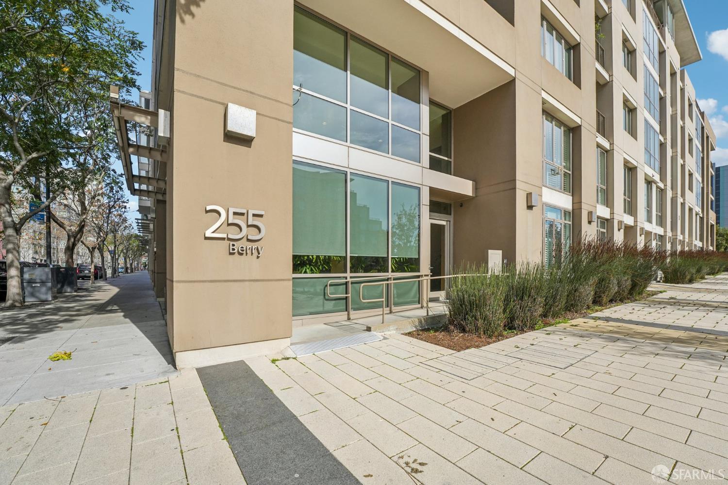 Photo #38: 426103293 Listing: Photo #38