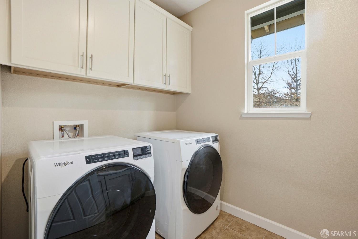 Detail Gallery Image 47 of 59 For 2541 Oak Rd, Walnut Creek,  CA 94597 - 4 Beds | 3/1 Baths