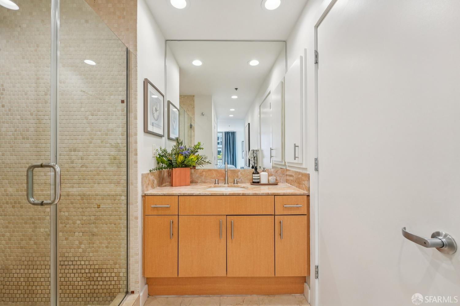 Photo #22: 426103293 Listing: Photo #22