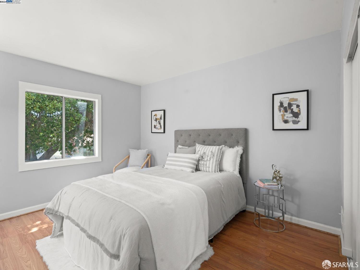 Detail Gallery Image 13 of 19 For 1747 E 22nd St, Oakland,  CA 94606 - 4 Beds | 3 Baths