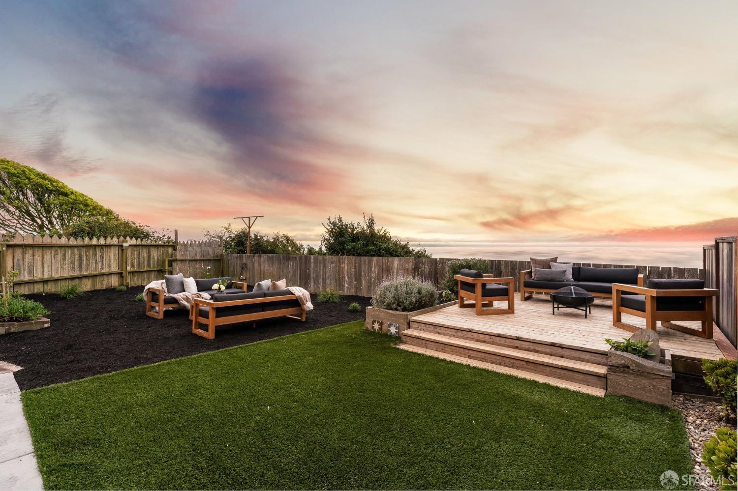 Detail Gallery Image 37 of 57 For 2207 12th Ave, San Francisco,  CA 94116 - 2 Beds | 1 Baths