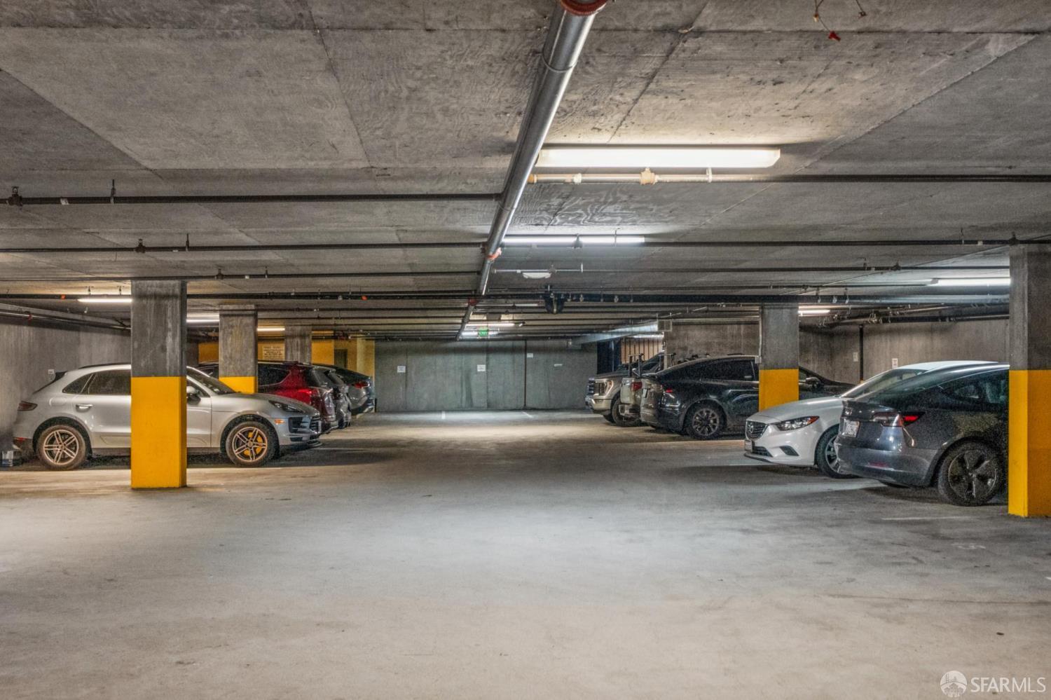 Photo #31: 426102574 Listing: Photo #31