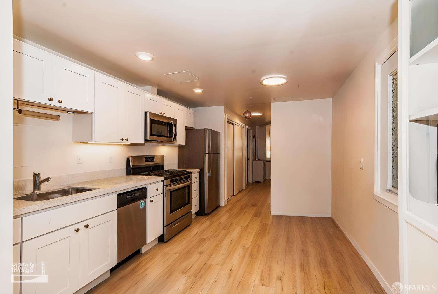 Detail Gallery Image 10 of 26 For 1375 27th Ave, San Francisco,  CA 94122 - – Beds | – Baths