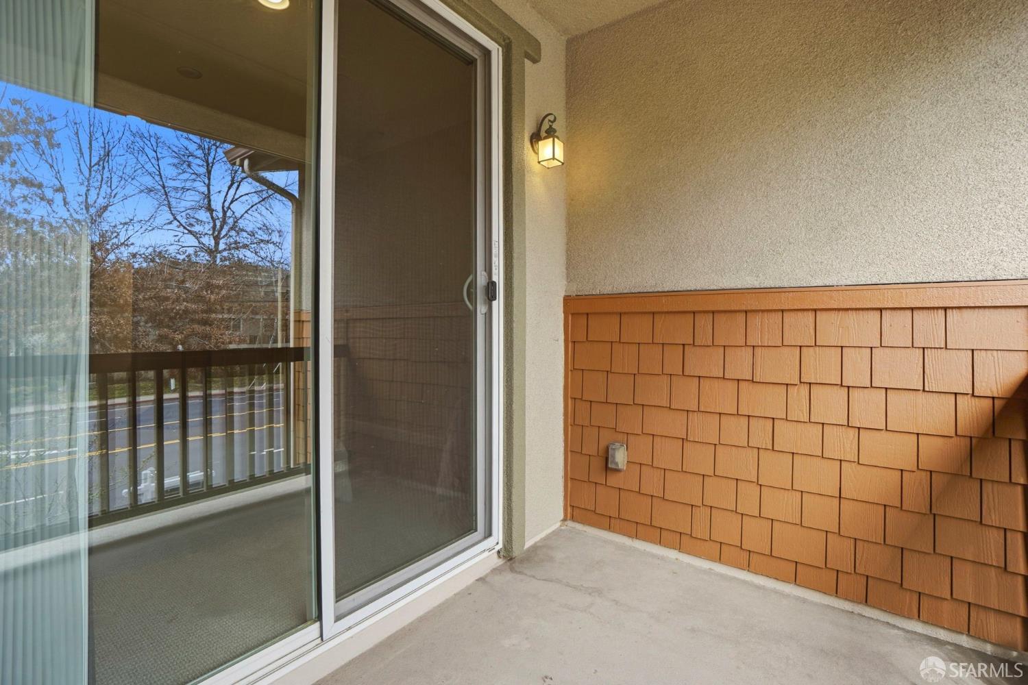 Detail Gallery Image 52 of 59 For 2541 Oak Rd, Walnut Creek,  CA 94597 - 4 Beds | 3/1 Baths