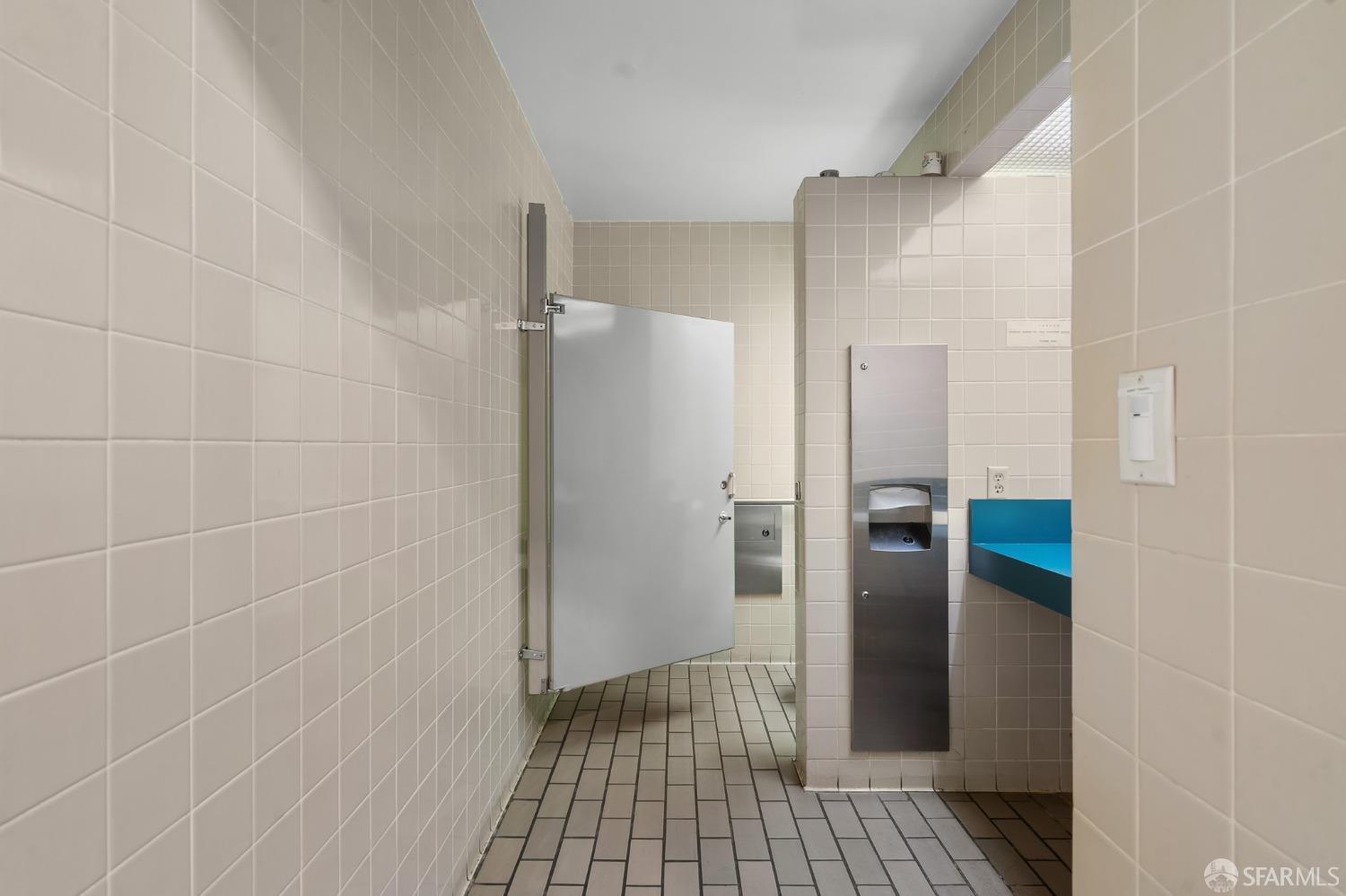 Detail Gallery Image 24 of 34 For 203 Willow St #503,  San Francisco,  CA 94109 - – Beds | – Baths