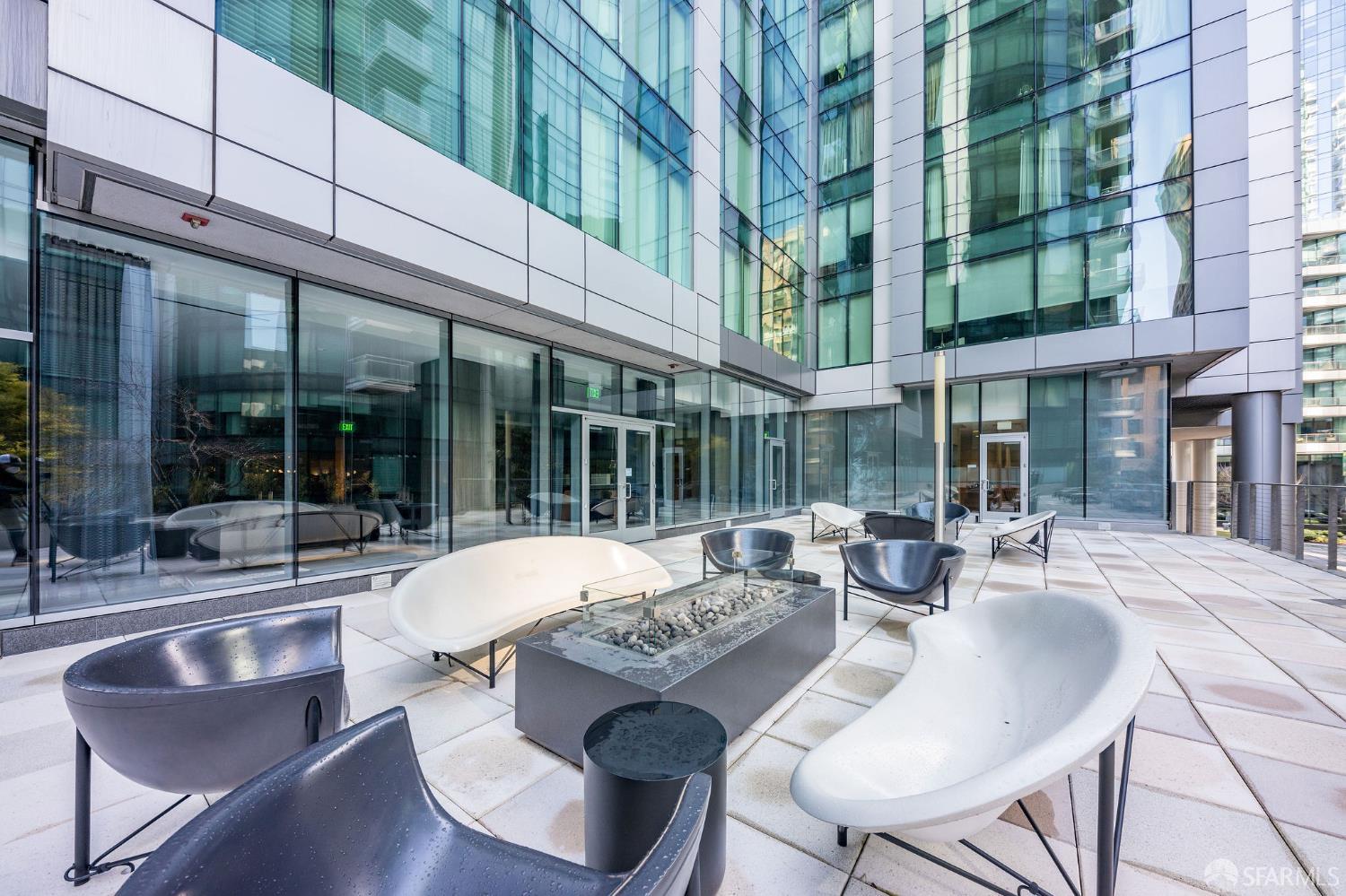 Detail Gallery Image 48 of 51 For 338 Spear St 14b,  San Francisco,  CA 94105 - 2 Beds | 2 Baths