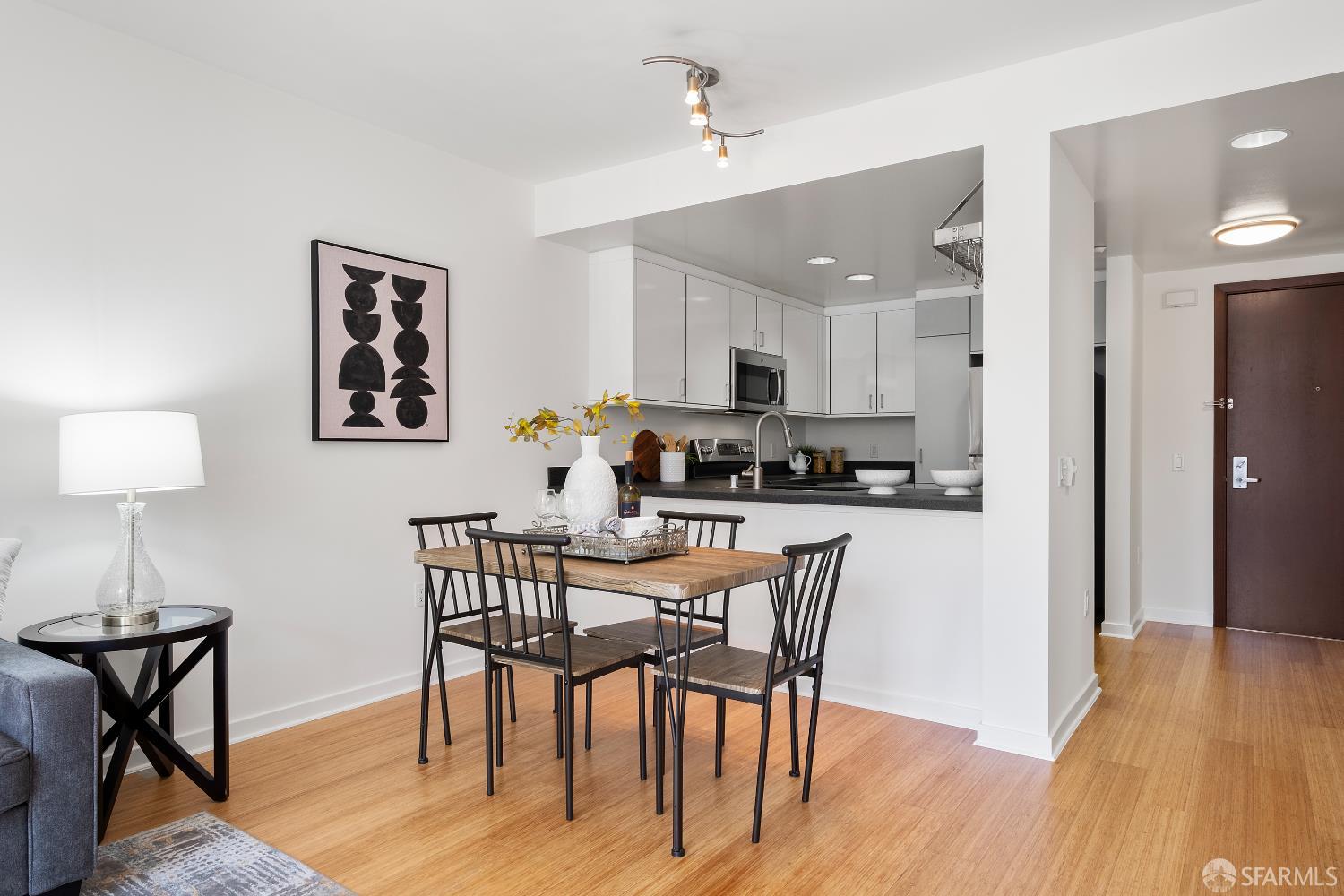 Detail Gallery Image 3 of 46 For 451 Kansas St #362,  San Francisco,  CA 94107 - 1 Beds | 1 Baths