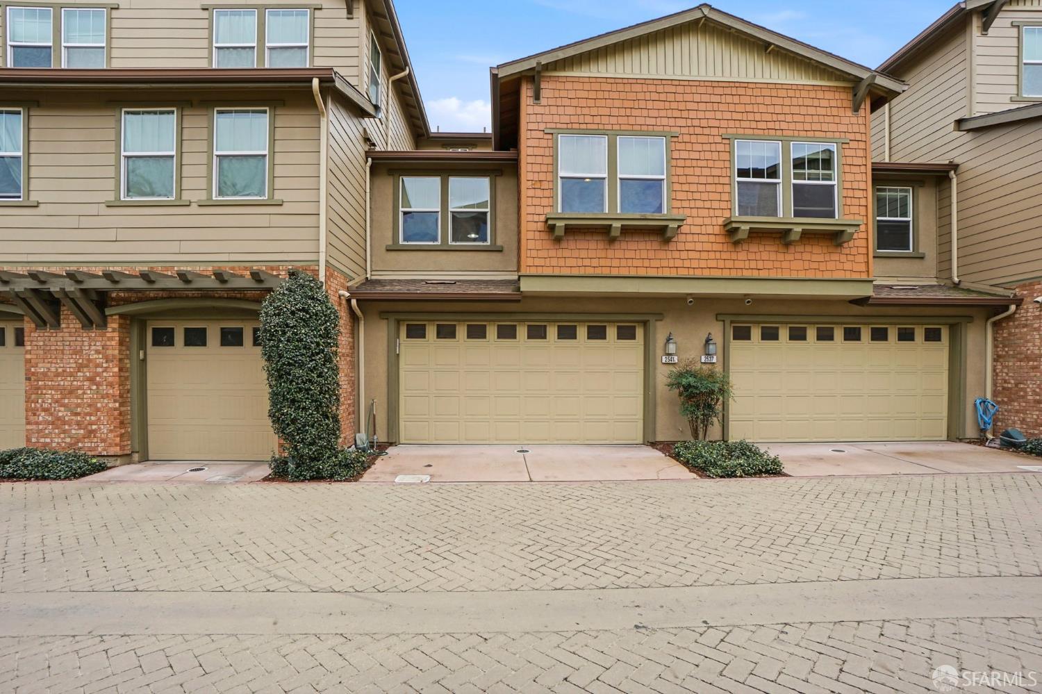 Detail Gallery Image 54 of 59 For 2541 Oak Rd, Walnut Creek,  CA 94597 - 4 Beds | 3/1 Baths