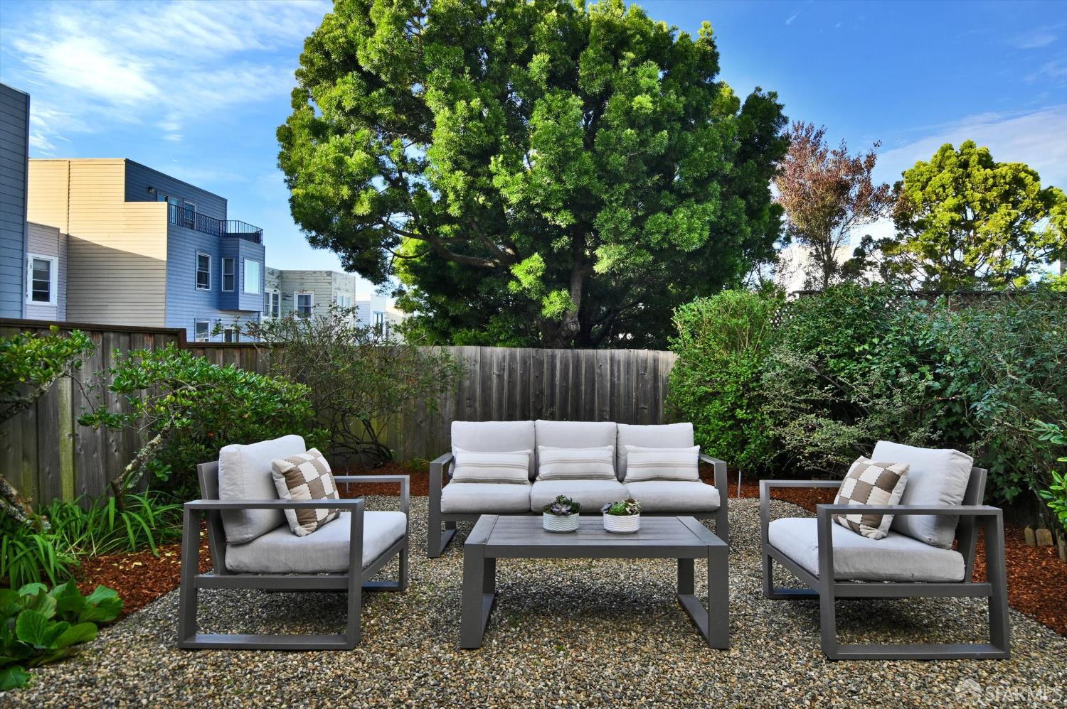 Detail Gallery Image 27 of 34 For 4126 Fulton St, San Francisco,  CA 94121 - 2 Beds | 1 Baths