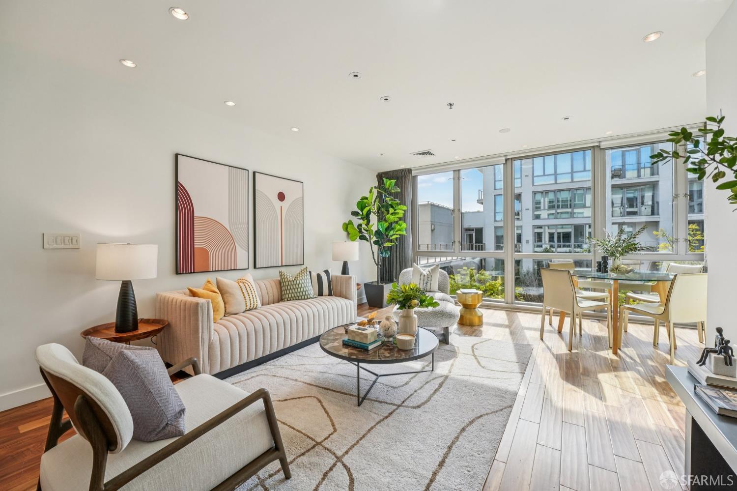 Photo #3: 426103293 Listing: Photo #3