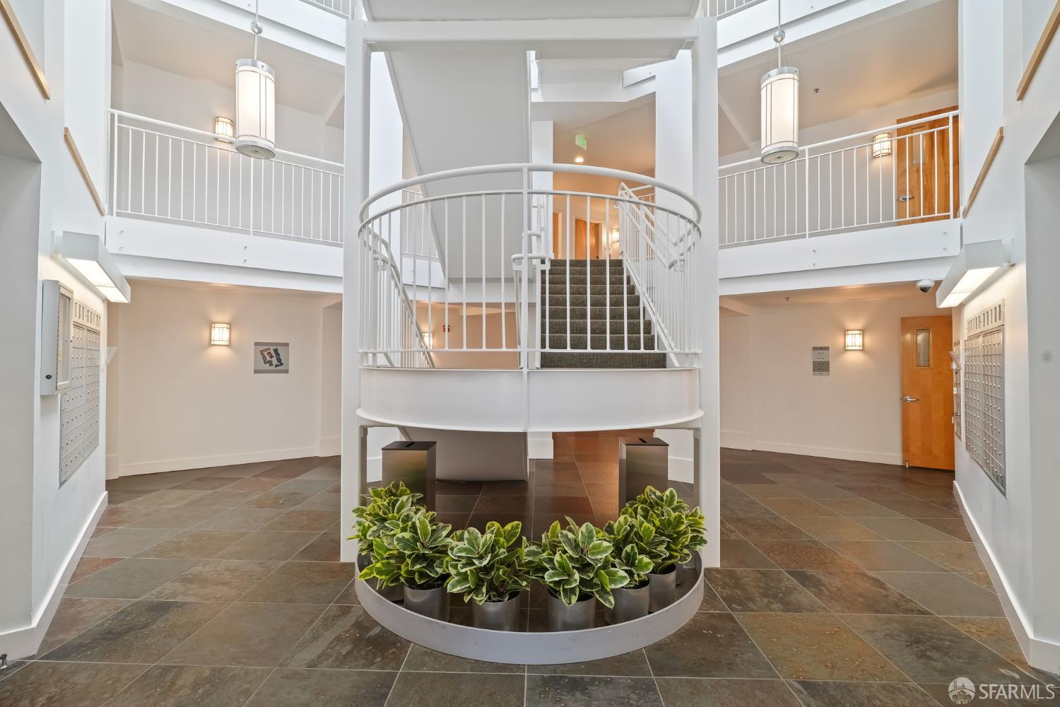 Photo #23: 426101163 Listing: Photo #23