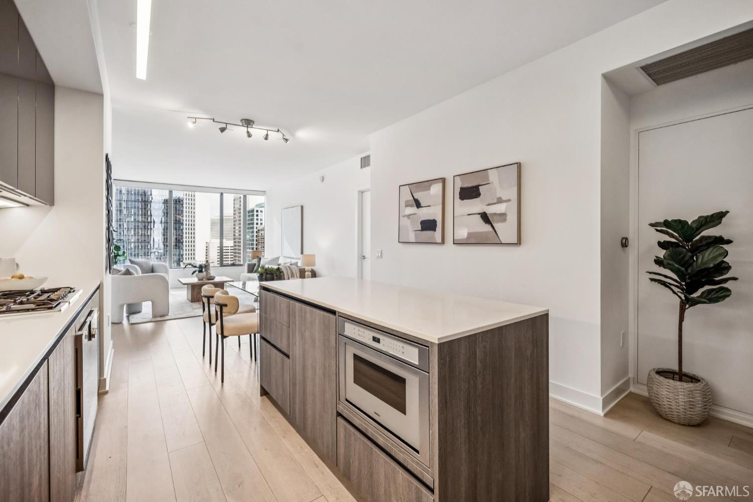 Photo #16: 426108802 Listing: Photo #16