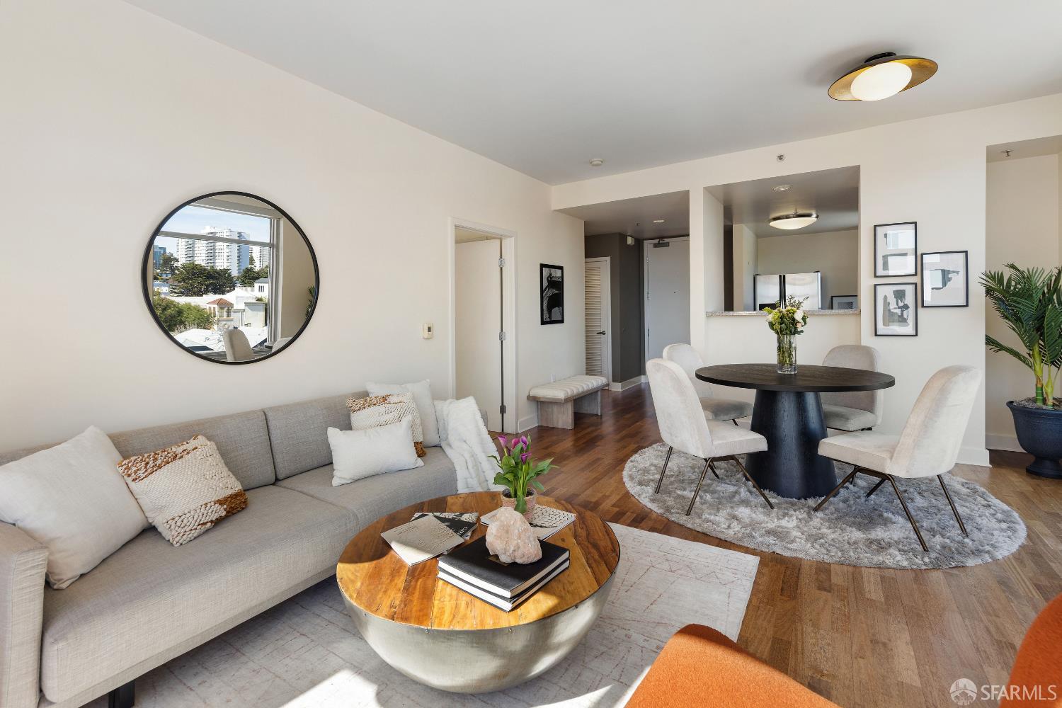 Photo #9: 426108028 Listing: Photo #9