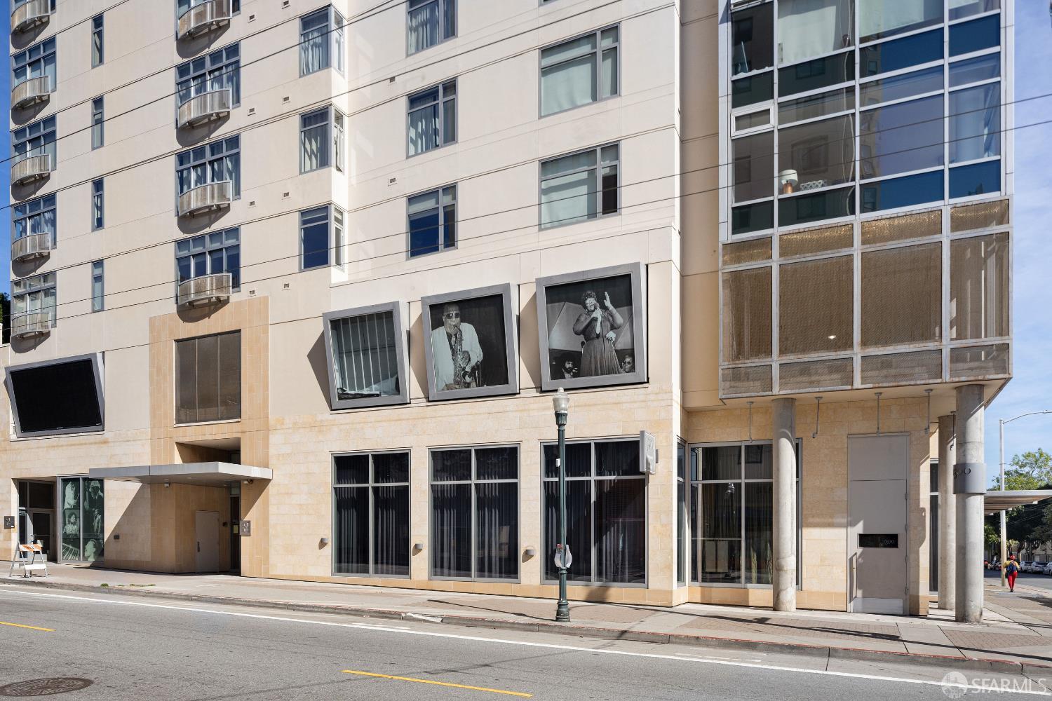 Photo #21: 426108028 Listing: Photo #21