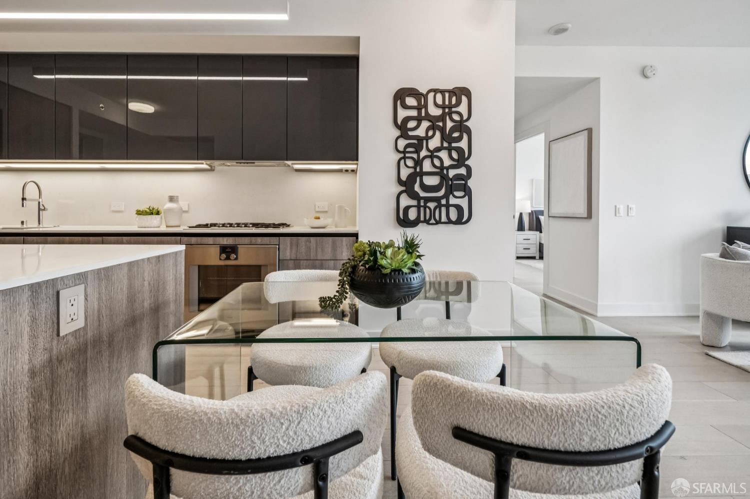 Photo #14: 426108802 Listing: Photo #14