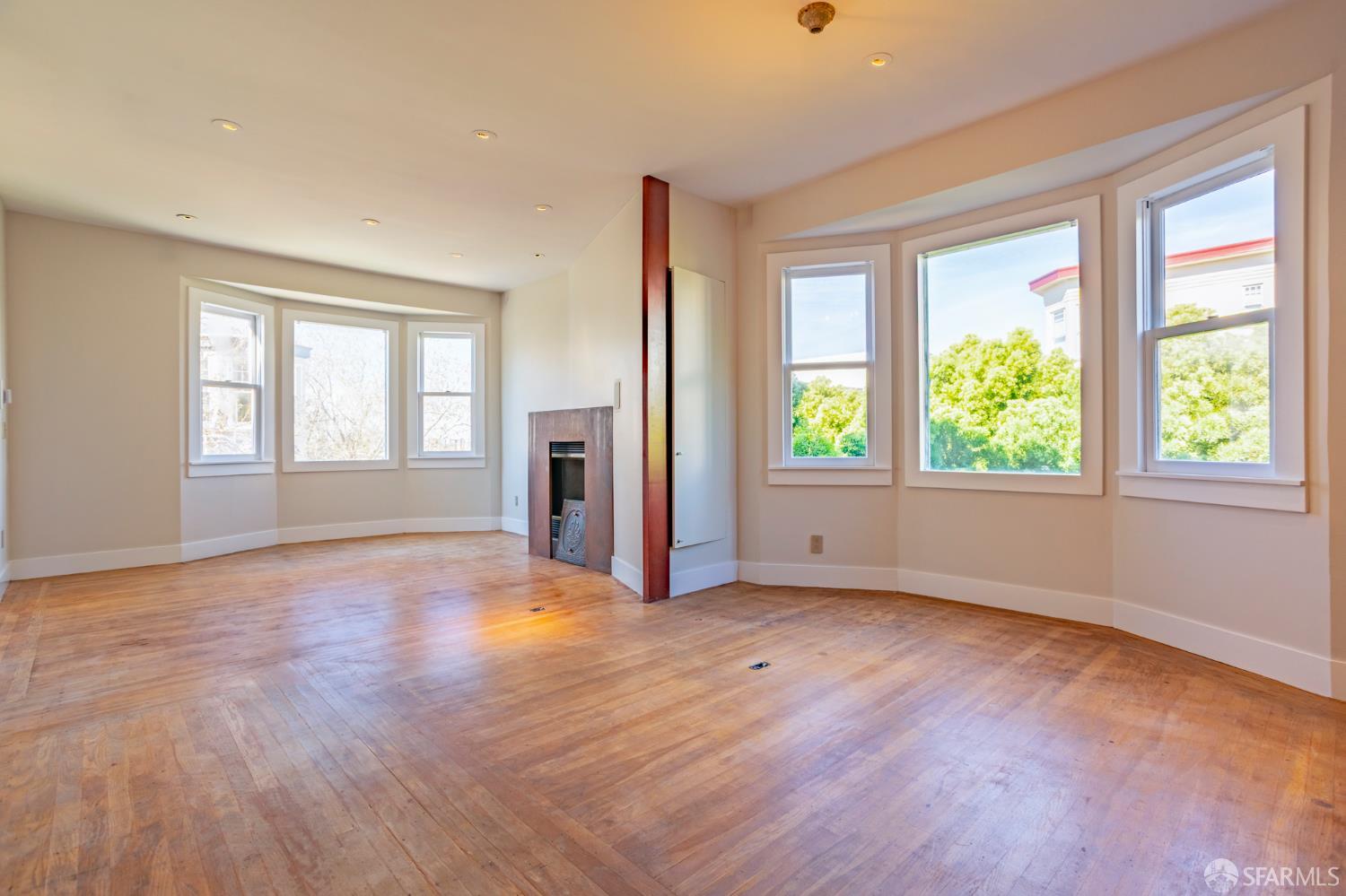 Detail Gallery Image 13 of 22 For 495 Greenwich St #5,  San Francisco,  CA 94133 - 1 Beds | 1 Baths