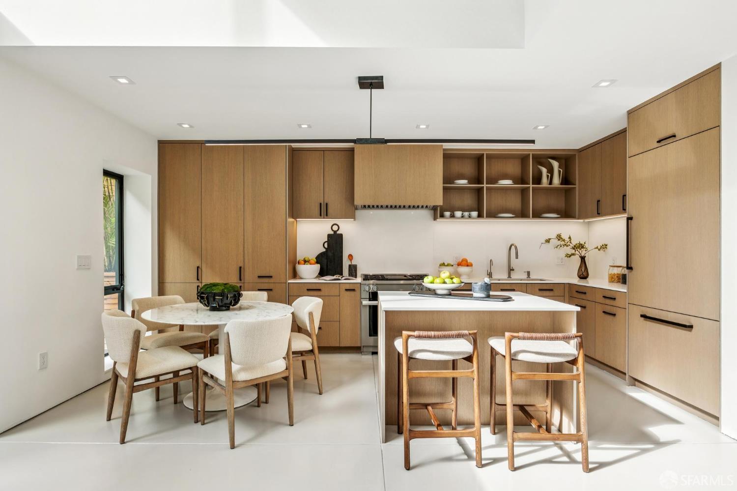 Detail Gallery Image 8 of 28 For 242 Alma St, San Francisco,  CA 94117 - 2 Beds | 2 Baths