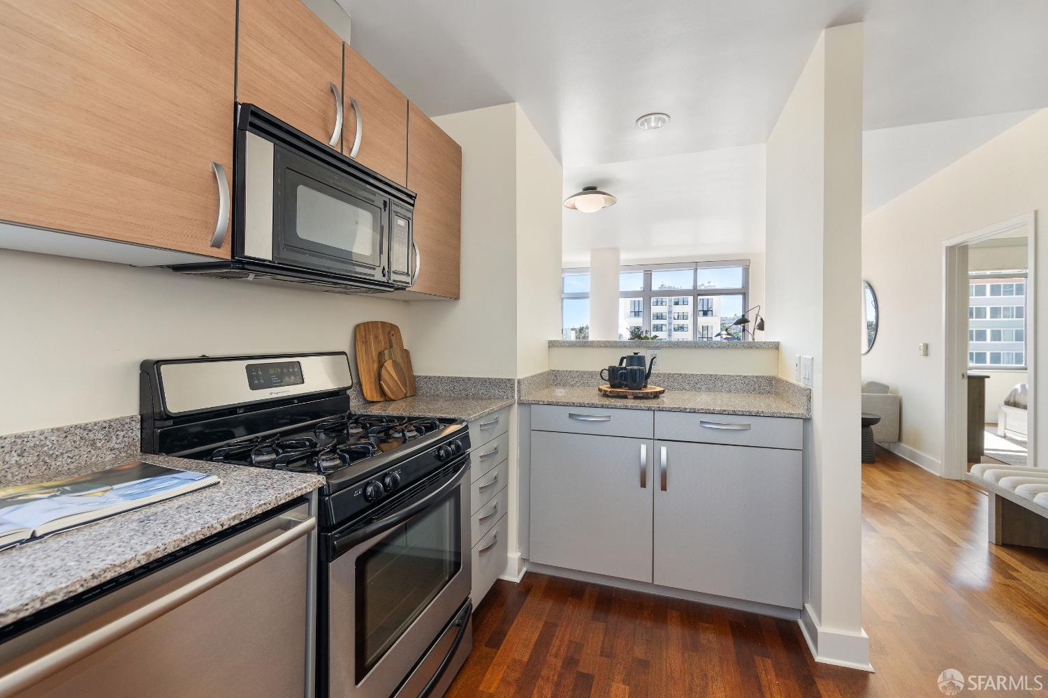 Photo #13: 426108028 Listing: Photo #13