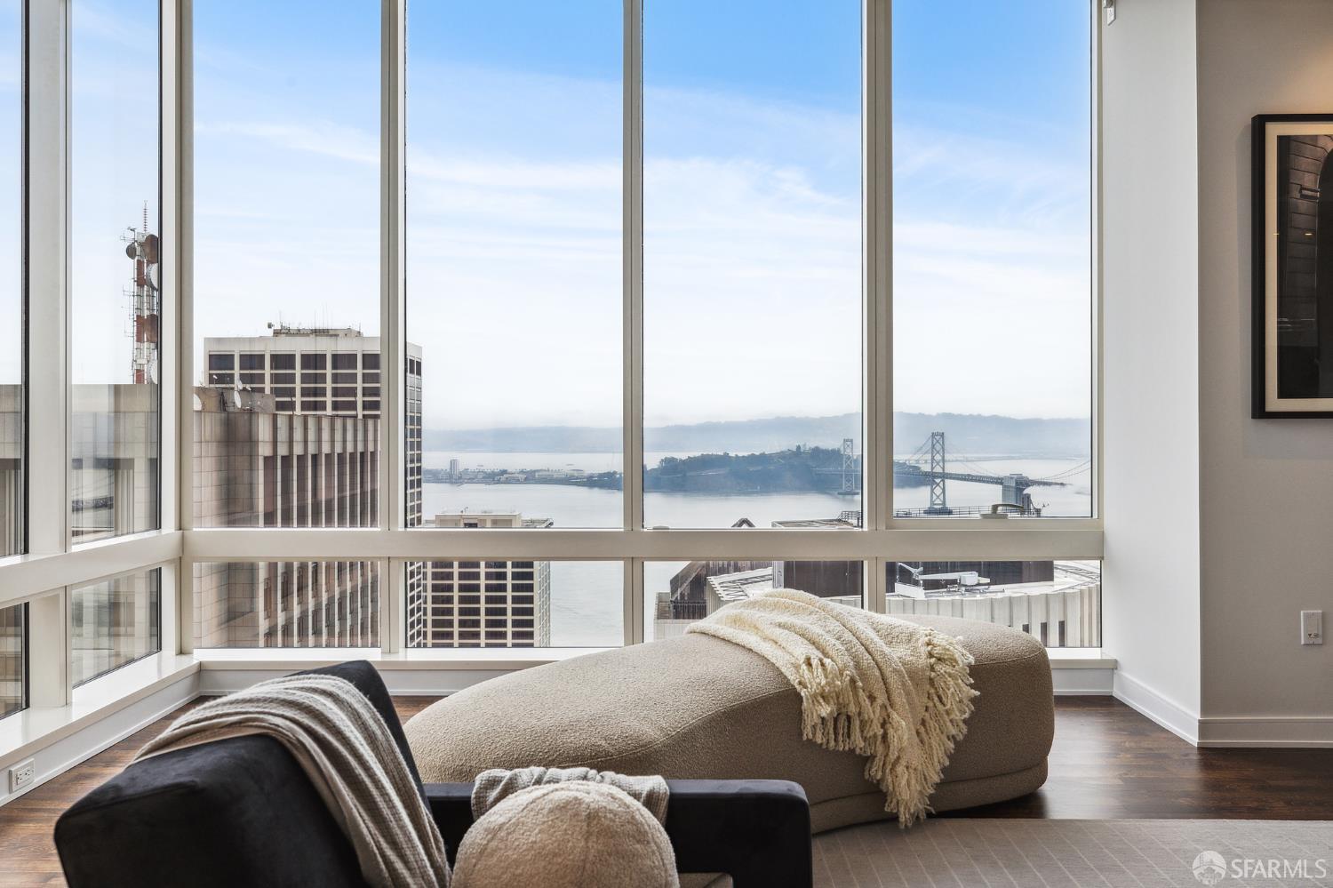 Photo #19: 426107975 Listing: Photo #19