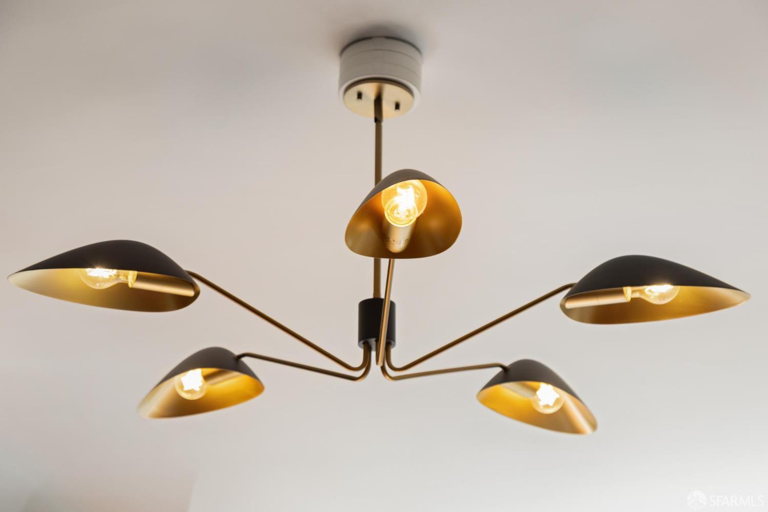 Detail Gallery Image 30 of 46 For 776 Green St, San Francisco,  CA 94133 - 3 Beds | 1 Baths