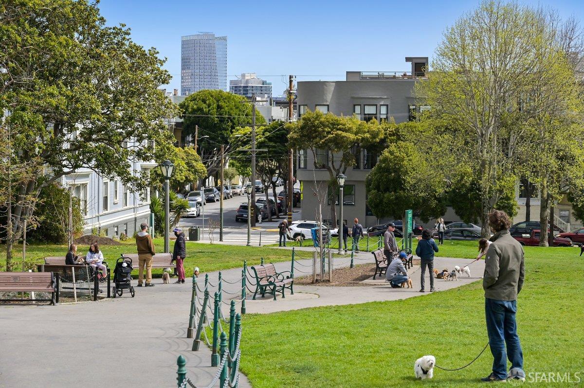 Detail Gallery Image 24 of 32 For 544 Waller St #2,  San Francisco,  CA 94127 - 2 Beds | 1 Baths