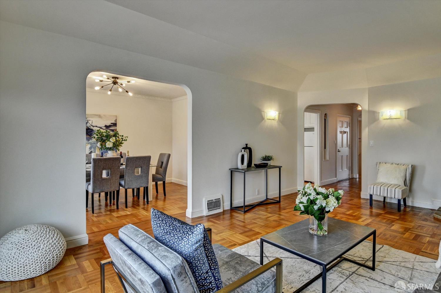 Detail Gallery Image 13 of 44 For 2531 30th Ave, San Francisco,  CA 94116 - 3 Beds | 2 Baths