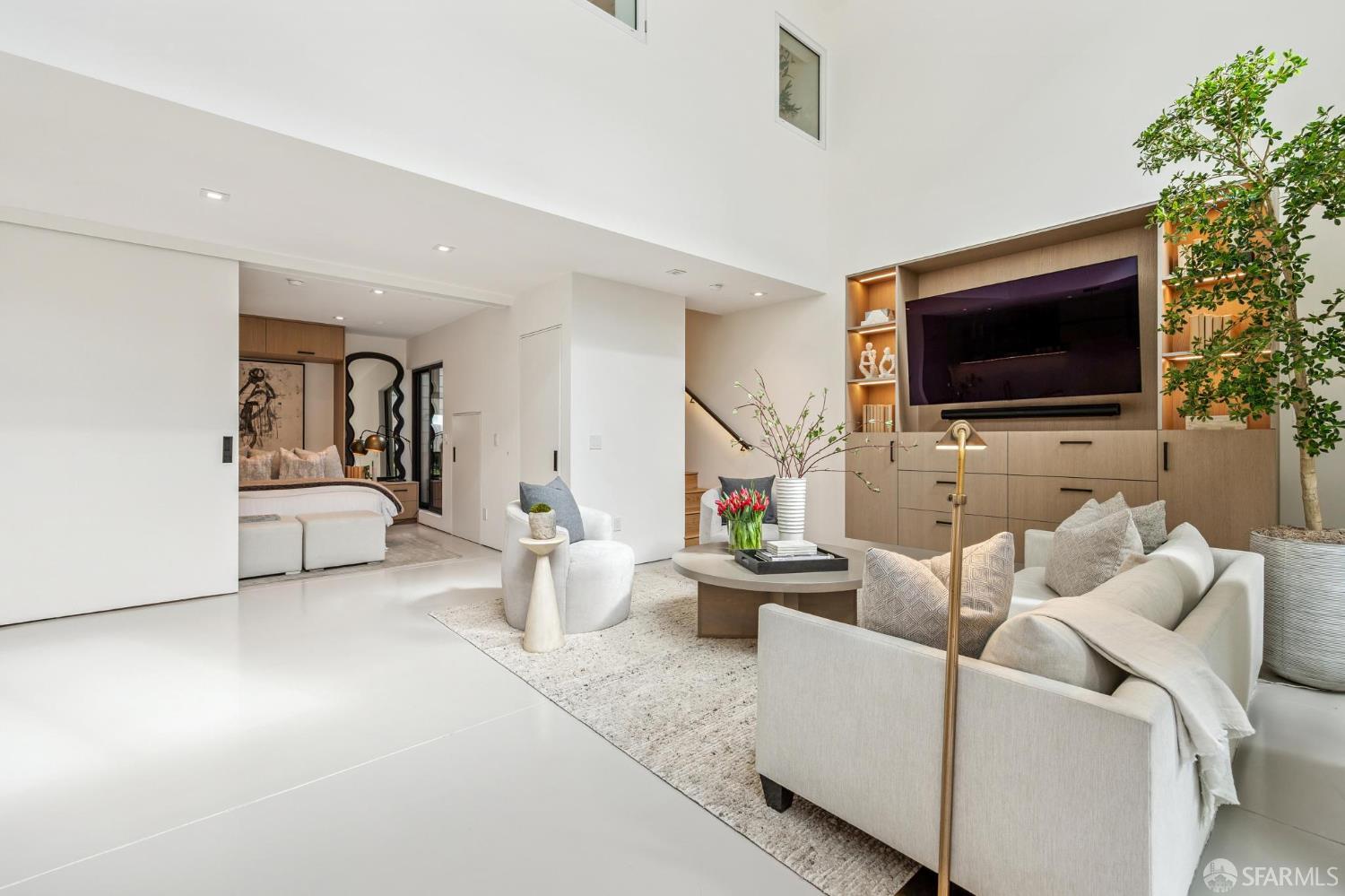 Detail Gallery Image 14 of 28 For 242 Alma St, San Francisco,  CA 94117 - 2 Beds | 2 Baths