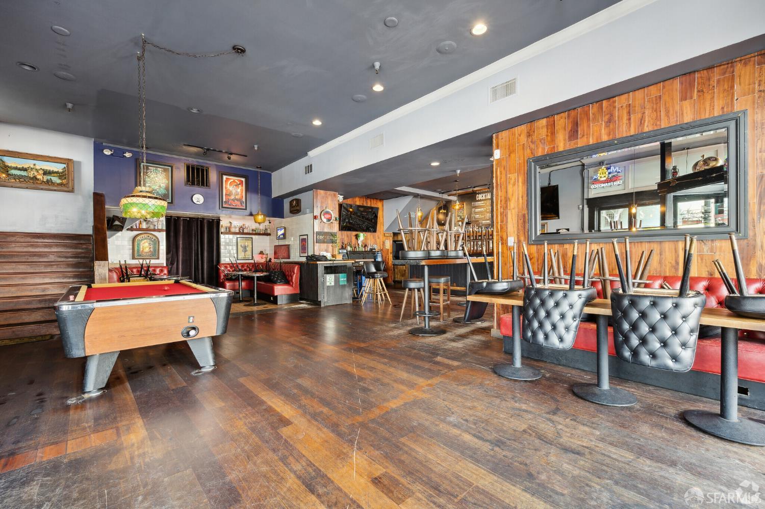 Detail Gallery Image 23 of 27 For 1234 Grant Ave, San Francisco,  CA 94133 - – Beds | – Baths