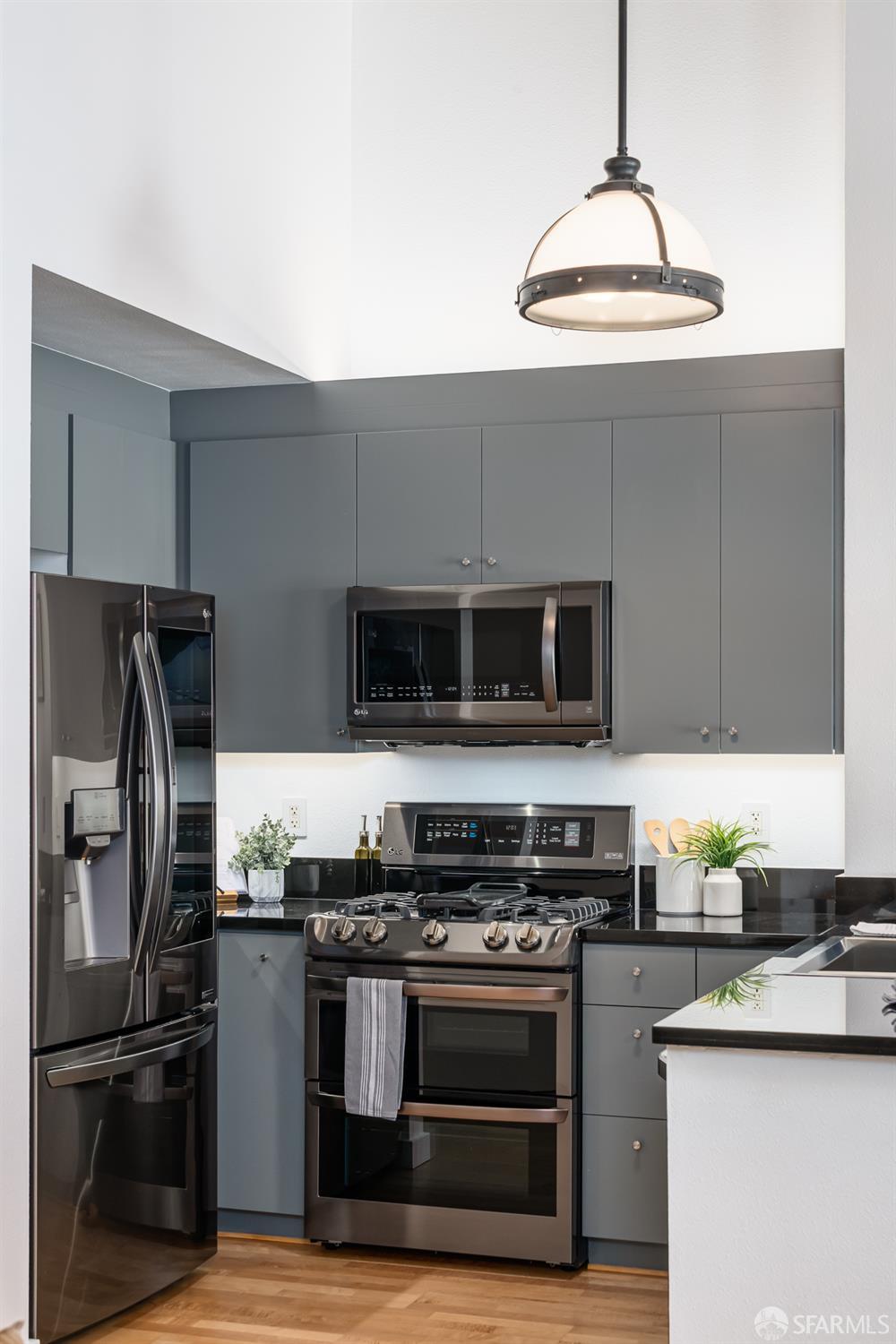 Photo #12: 426106192 Listing: Photo #12