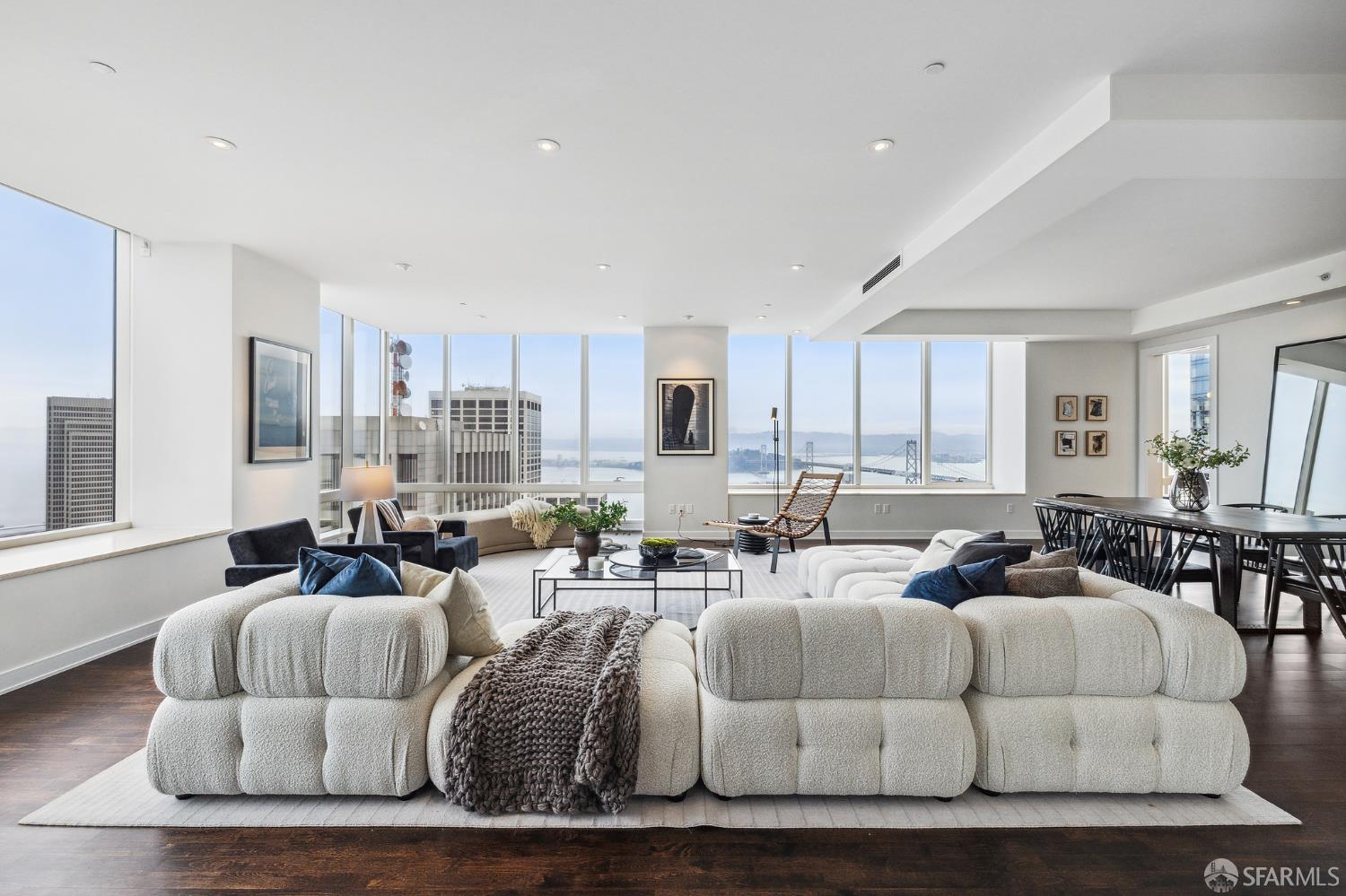 Photo #15: 426107975 Listing: Photo #15