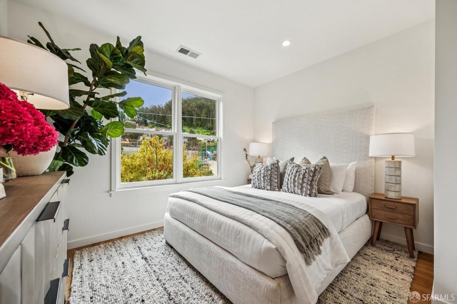 Detail Gallery Image 44 of 58 For 238 Alma St, San Francisco,  CA 94117 - – Beds | – Baths