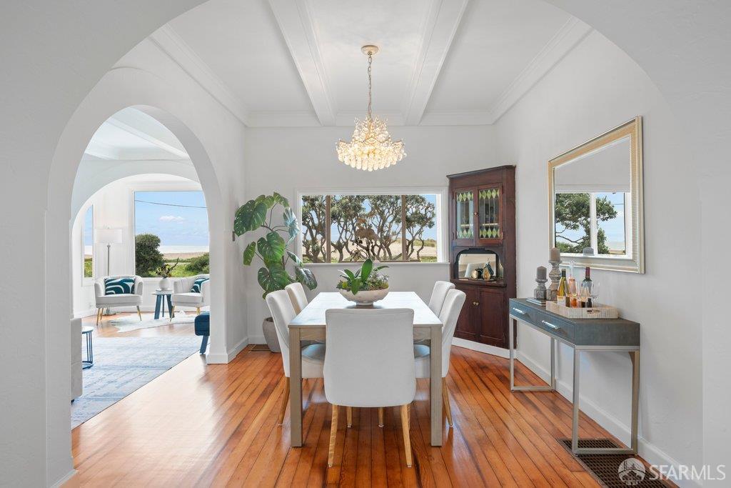 Detail Gallery Image 6 of 37 For 1738 Great Highway, San Francisco,  CA 94122 - 3 Beds | 1 Baths