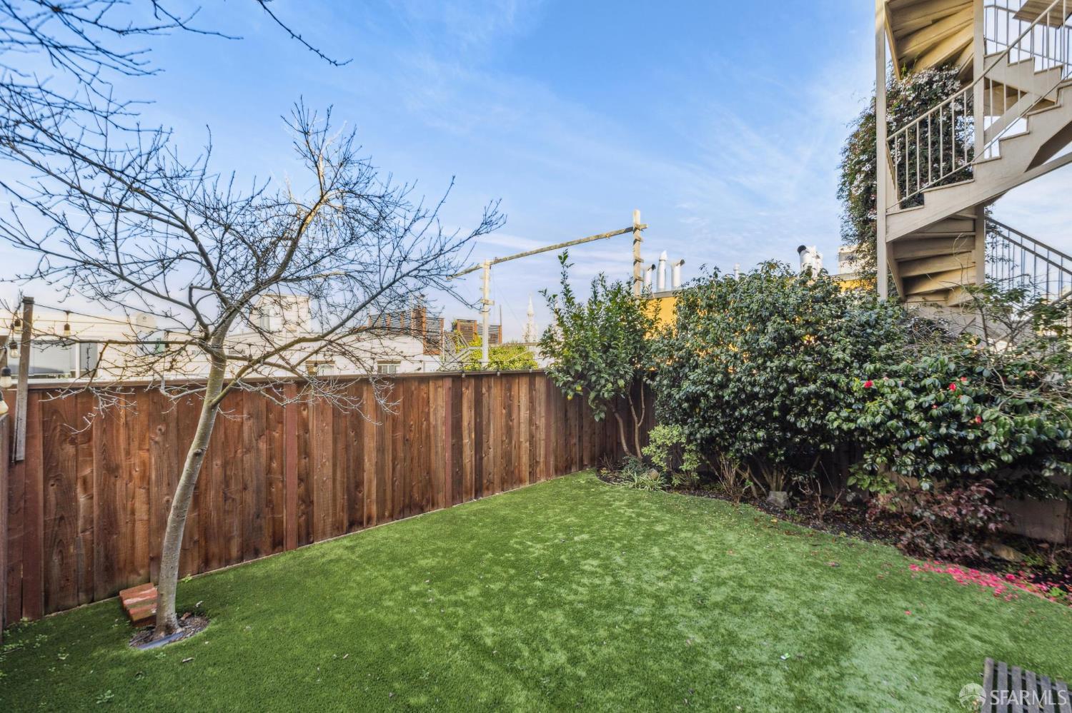 Detail Gallery Image 40 of 46 For 776 Green St, San Francisco,  CA 94133 - 3 Beds | 1 Baths