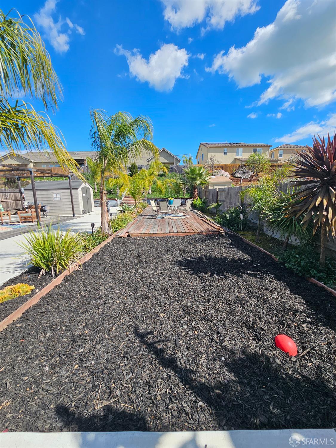 Detail Gallery Image 23 of 26 For 1535 Goldenstar Ct, Hollister,  CA 95023 - 3 Beds | 2/1 Baths