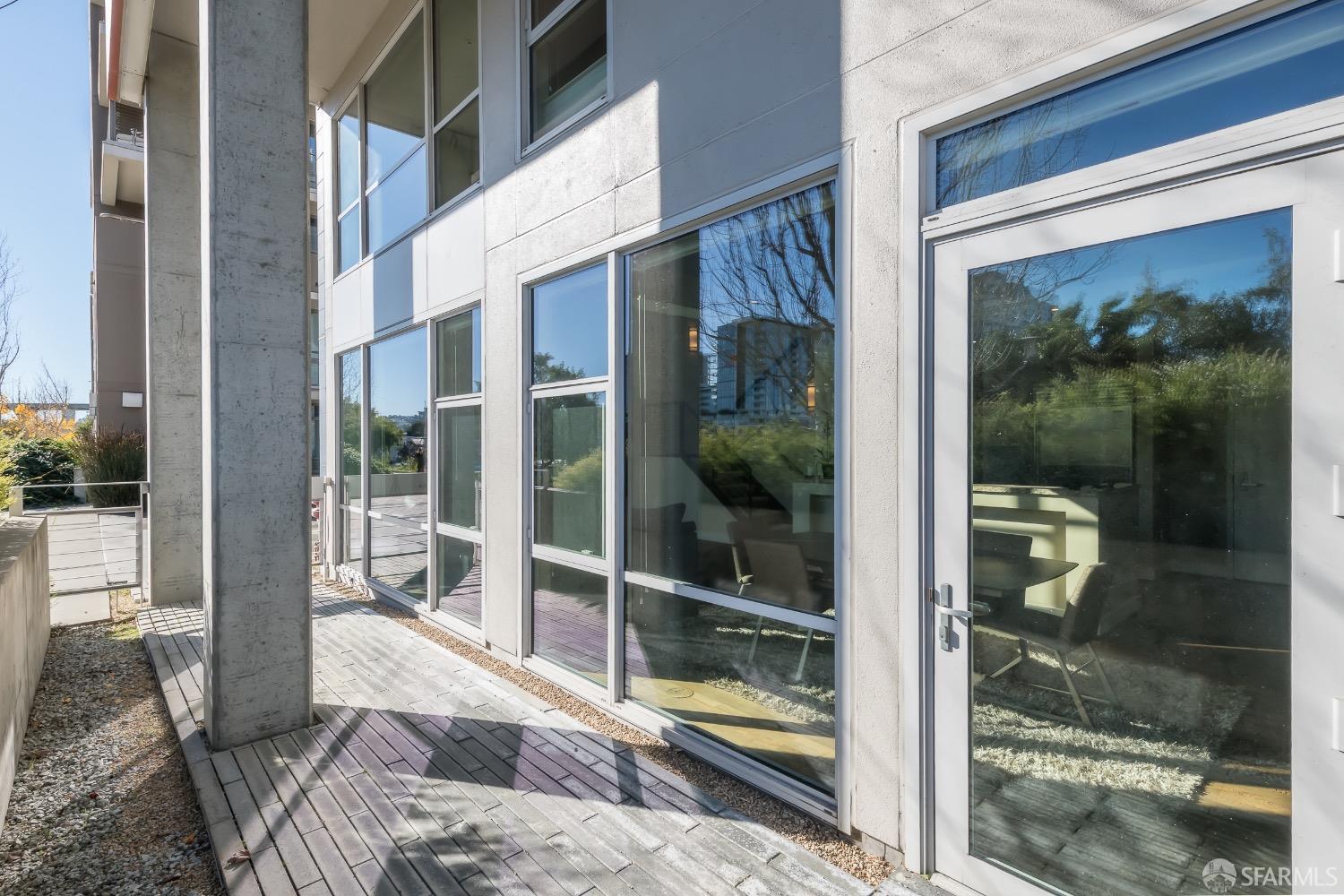 Detail Gallery Image 34 of 53 For 235 Berry St #110,  San Francisco,  CA 94158 - 3 Beds | 3 Baths