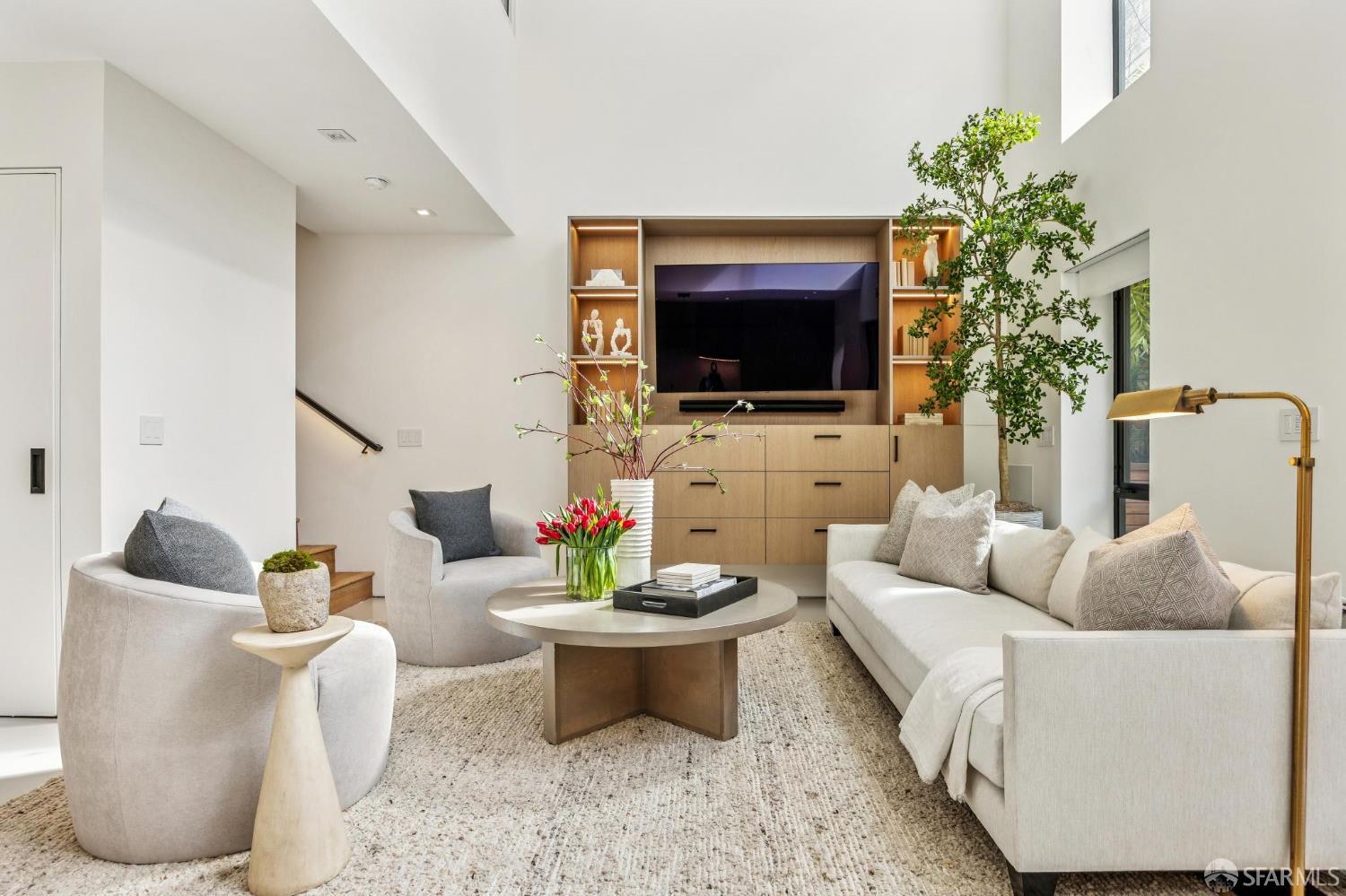 Detail Gallery Image 12 of 28 For 242 Alma St, San Francisco,  CA 94117 - 2 Beds | 2 Baths