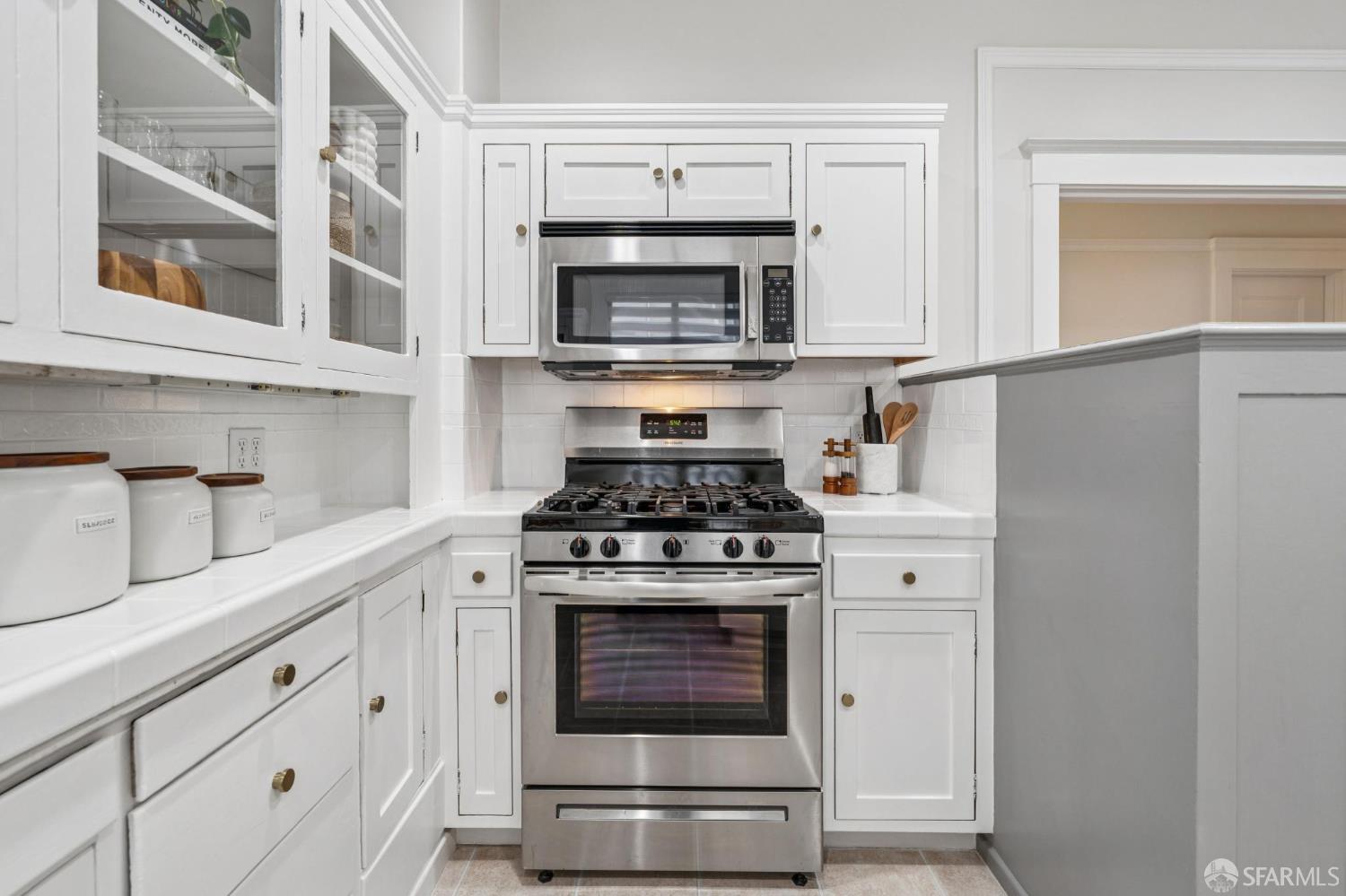 Detail Gallery Image 18 of 53 For 1257 Chestnut St #2,  San Francisco,  CA 94109 - 1 Beds | 1 Baths