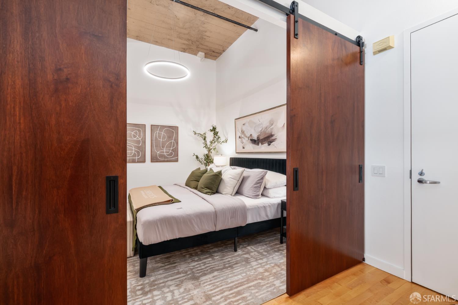 Photo #26: 426106192 Listing: Photo #26