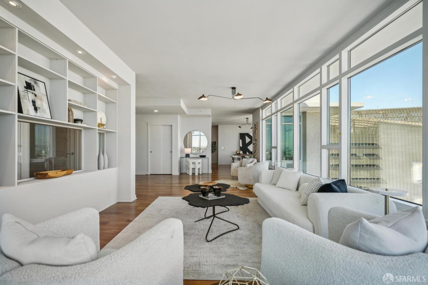 Photo #9: 426108815 Listing: Photo #9