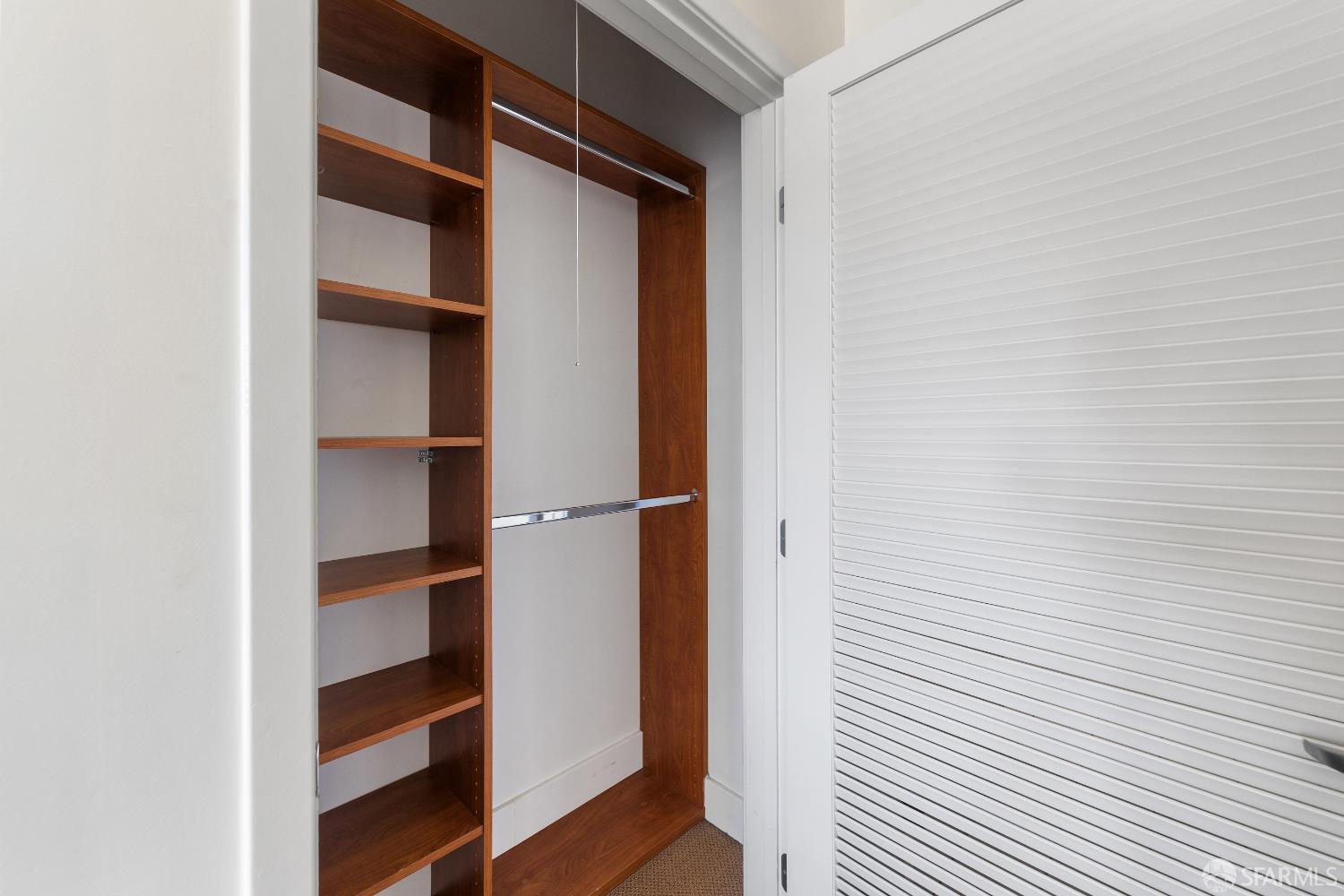 Photo #19: 426108028 Listing: Photo #19