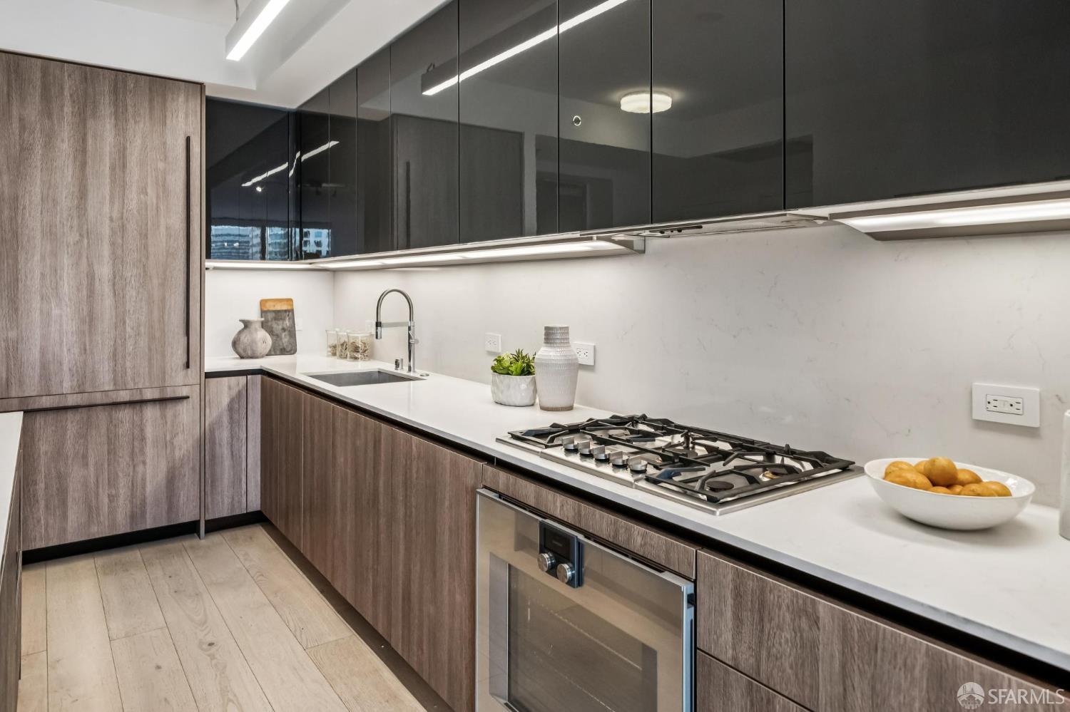 Photo #12: 426108802 Listing: Photo #12