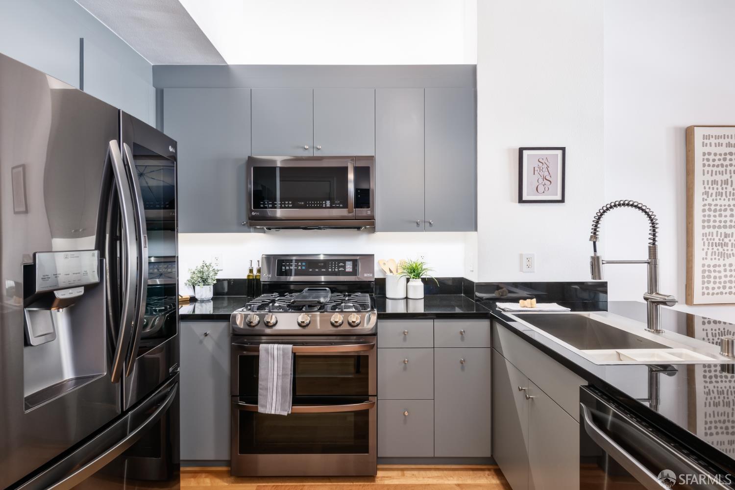 Photo #11: 426106192 Listing: Photo #11