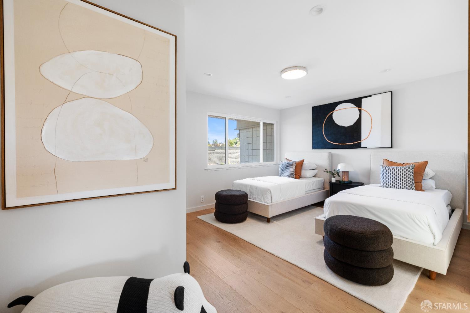 Detail Gallery Image 38 of 55 For 37 Los Altos Sqr, Los Altos,  CA 94022 - 2 Beds | 2/1 Baths