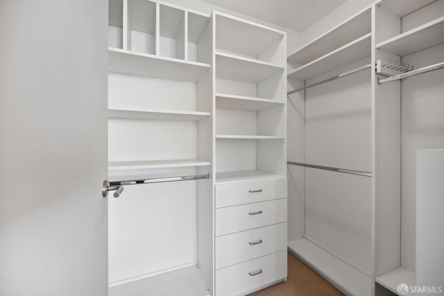 Photo #49: 426108815 Listing: Photo #49