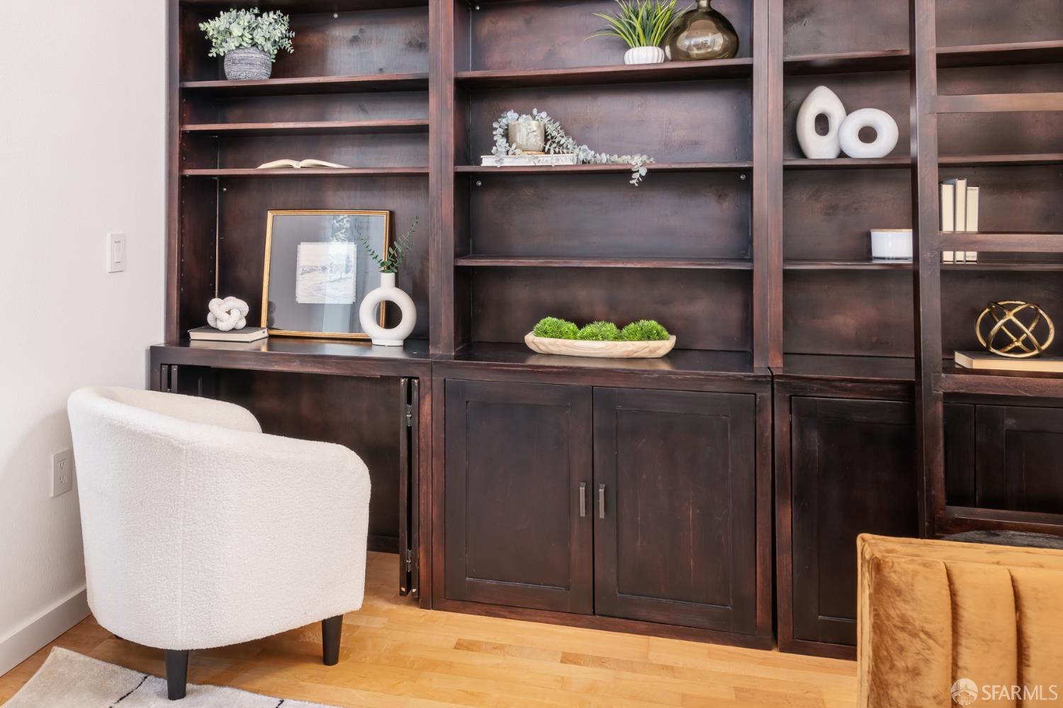 Photo #3: 426106192 Listing: Photo #3