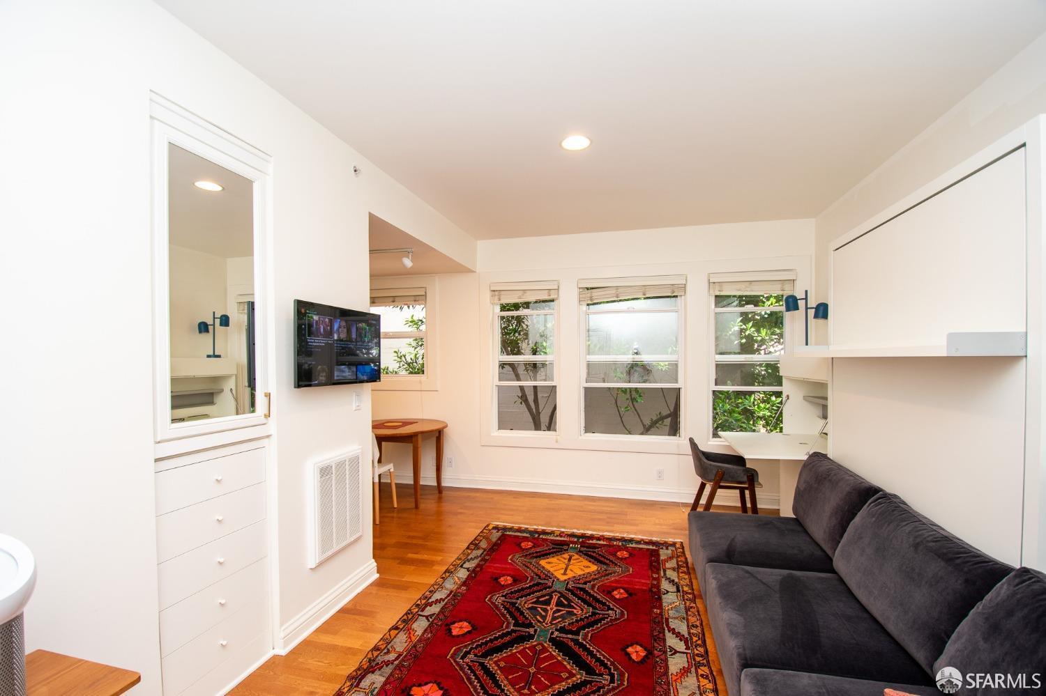 Detail Gallery Image 5 of 15 For 725 Pine St #207,  San Francisco,  CA 94108 - 0 Beds | 1 Baths