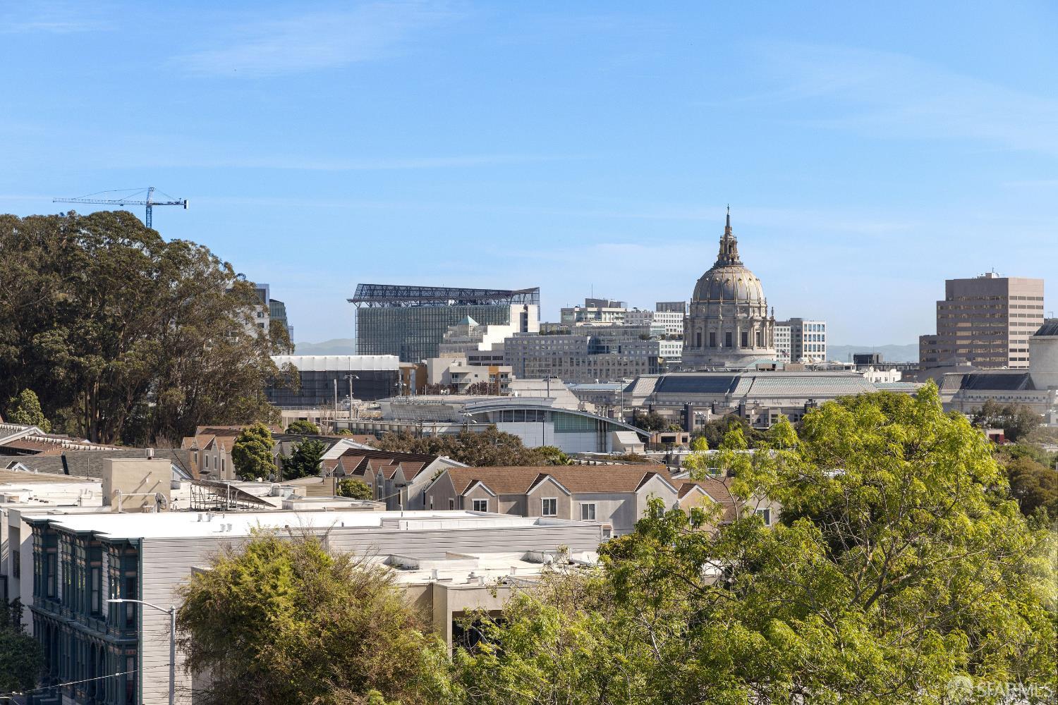 Photo #8: 426108028 Listing: Photo #8