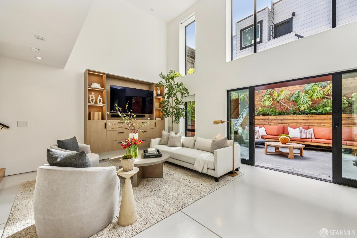 Detail Gallery Image 9 of 58 For 238 Alma St, San Francisco,  CA 94117 - – Beds | – Baths