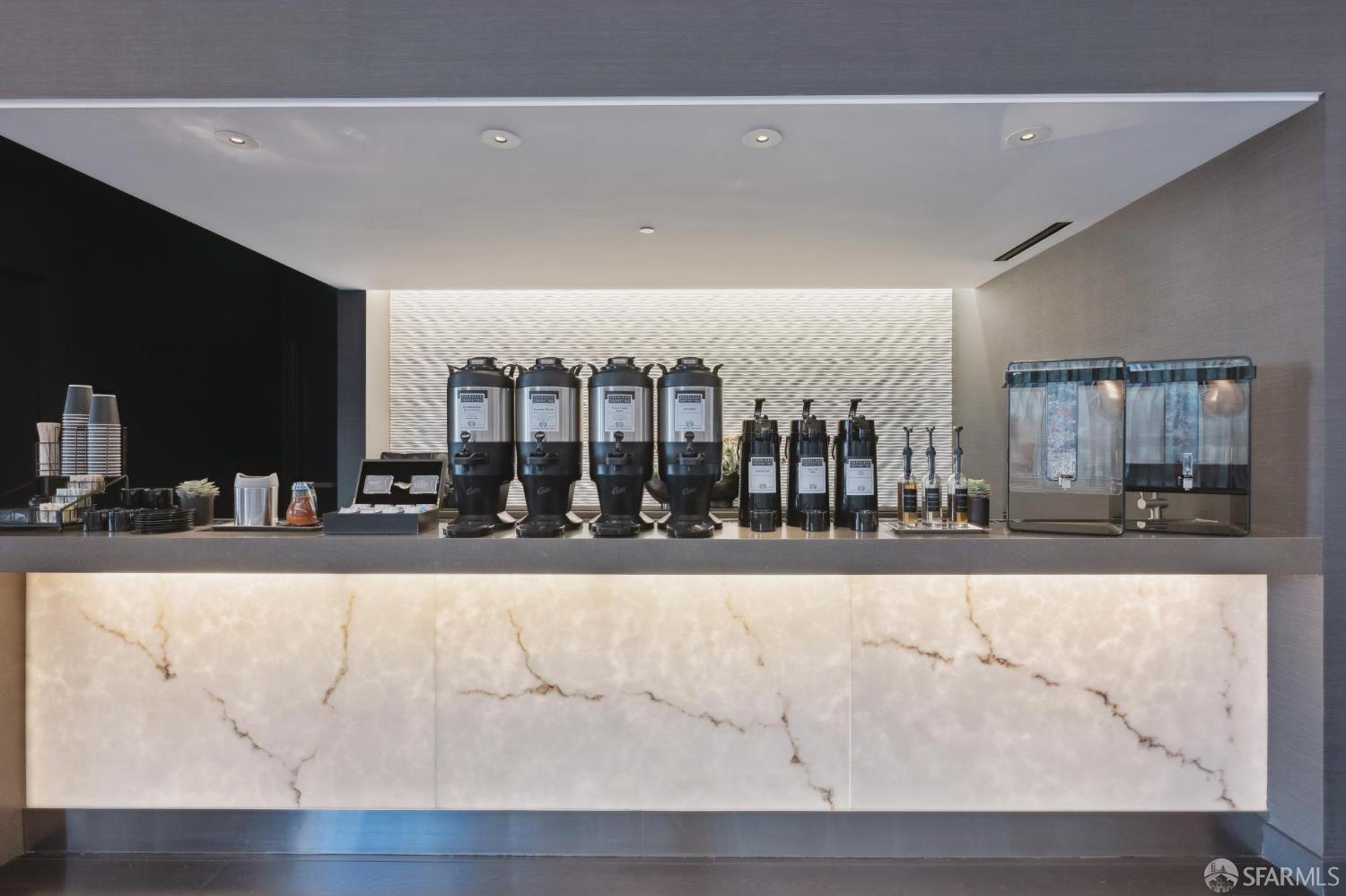 Photo #16: 426108795 Listing: Photo #16